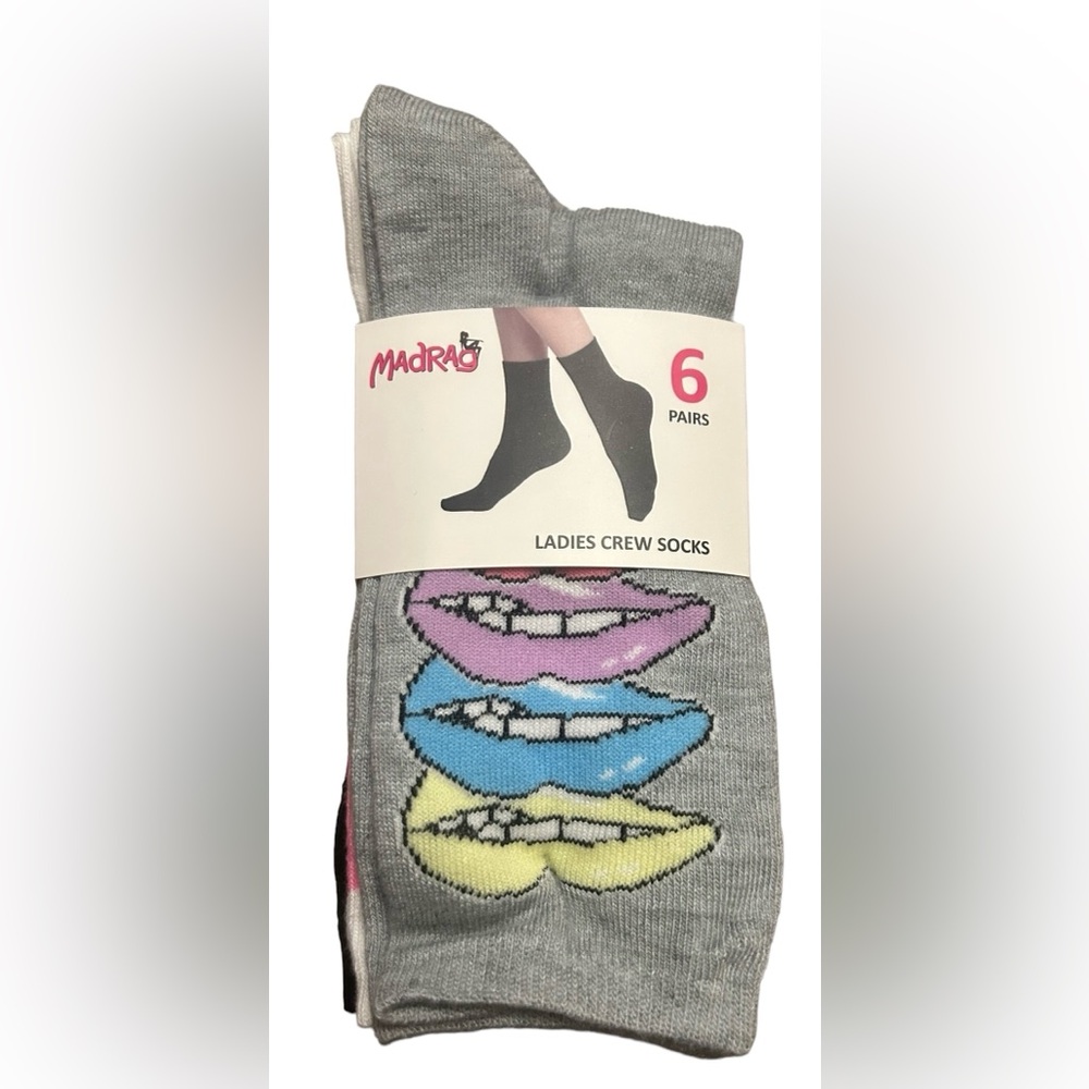 002 SCKS: Madrag 6 pairs ladies crew socks